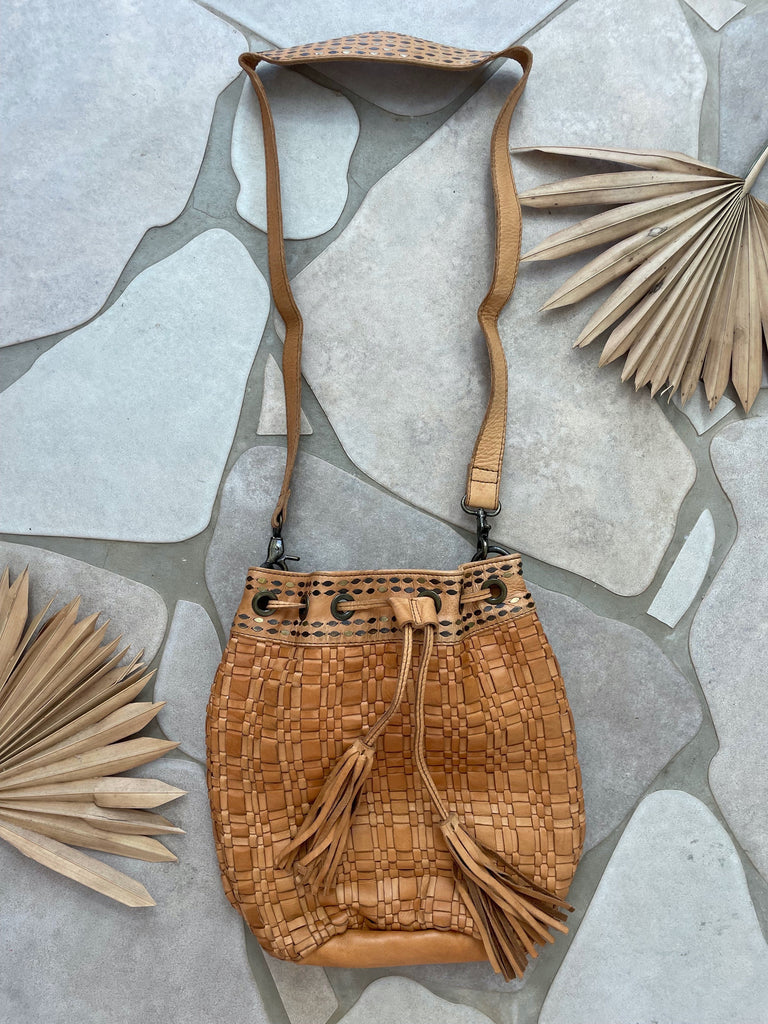 Mahiya Leather Bags Vega Bucket Bag